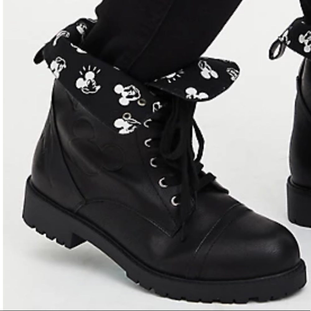 TORRID MICKEY BLACK FAUX LEATHER COMBAT BOOT (WW) - Picture 2 of 3